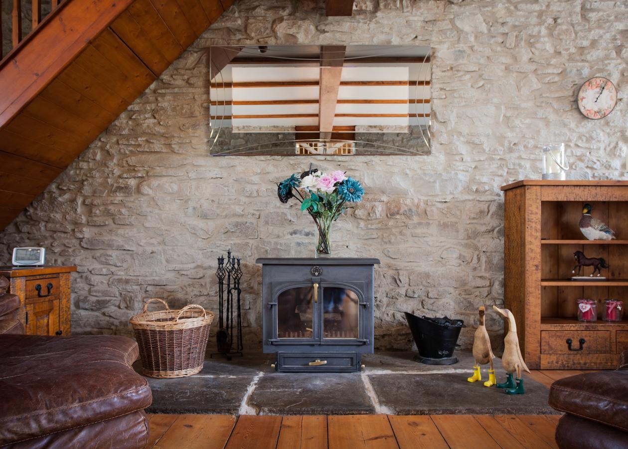 Beudy Bach Bed & Breakfast Cross Hands Ngoại thất bức ảnh
